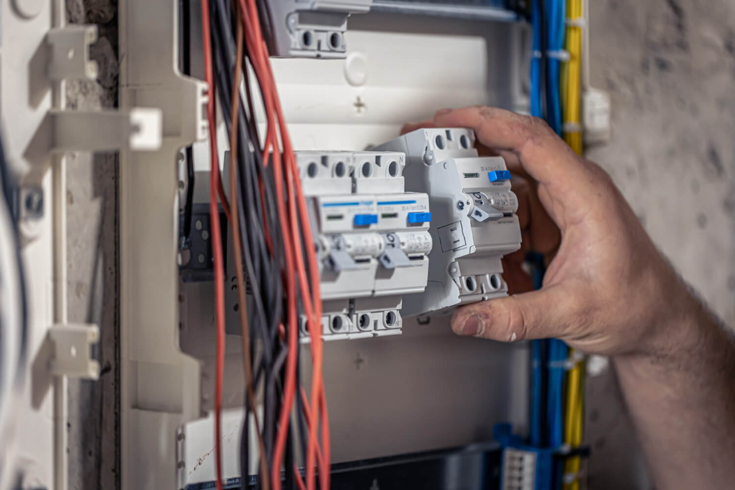 Realizzazione impianto elettrico.